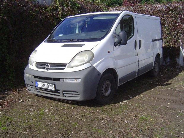 Opel Vivaro 1.9 dci 2004-es Alkatrszei eladak