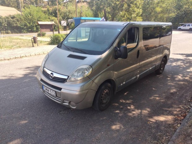 Opel Vivaro 2.0 CDTI DC L2H1 2.9t DPF EURO5 Alk...