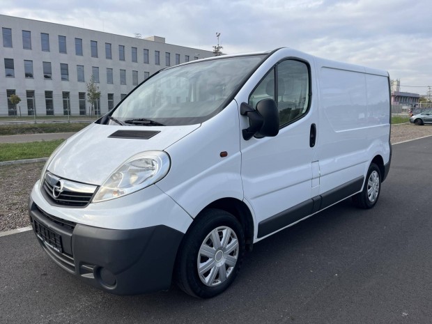 Opel Vivaro 2.0 CDTI L1H1 2.7t végig vezetett s...