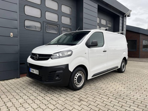 Opel Vivaro 2.0 D Cargo Enjoy M Szervizknyv /...