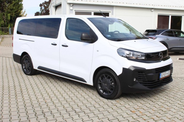 Opel Vivaro 2.0 D Combi L (Automata) (9 személy...