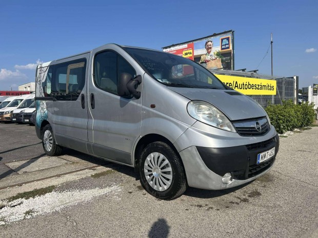 Opel Vivaro 2.0 L2H1 2.9t 9 Szemlyes Szemlyaut!