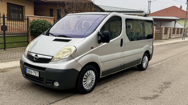 Opel Vivaro 2.5 CDTI L1H1 2.9t Friss Mszaki Vi...