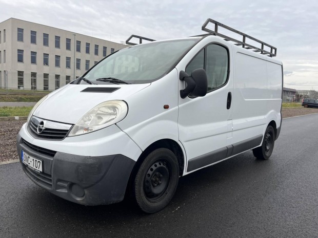 Opel Vivaro 2.5 CDTI L1H1 2.9t azonnal vihet