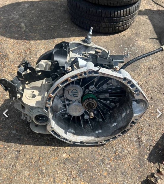 Opel Vivaro A, Renault Trafic 2.0DCI sebv�lt� 6 sebess�ges (PK6)