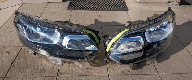 Opel Vivaro C, Zafira Life, Citroen Jumpy jobb és bal fényszóró