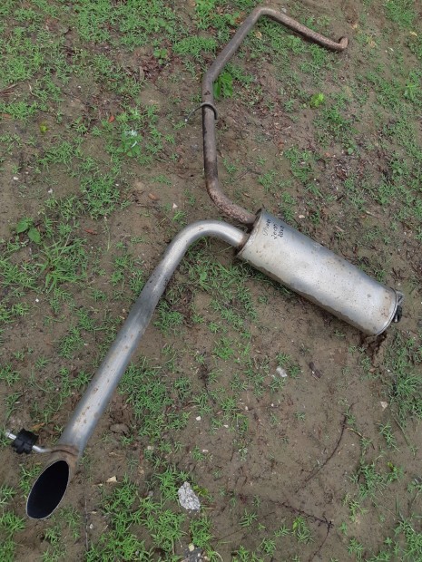 Opel Vivaro Kipufog� H�ts� Dob