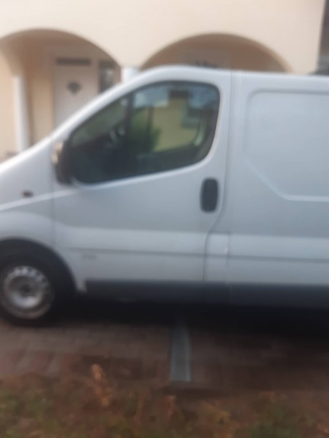 Opel Vivaro alkatrszek elad