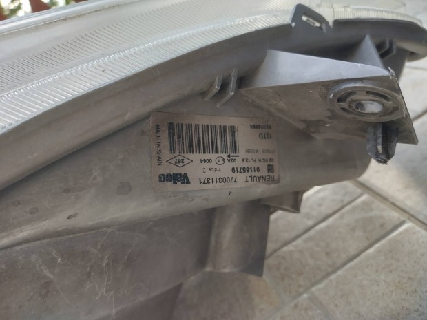 Opel Vivaro els� f�nysz�r� l�mpa