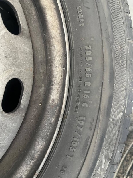 Opel Vivaro felni , ny�ri gumi