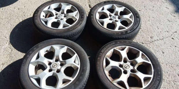 Opel Zafira 16-os alufelni szett