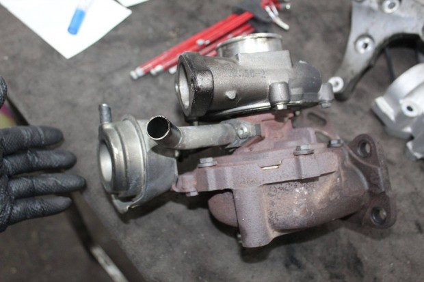 Opel Zafira 1.7 CDTI 2008-2011 turbó 8980536744