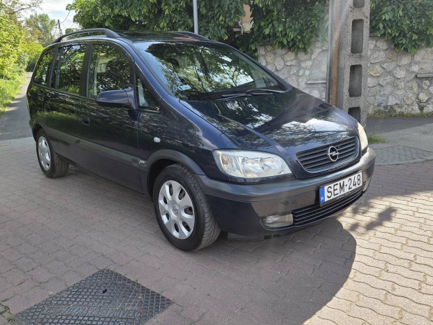 Opel Zafira 1.8 16V Comfort