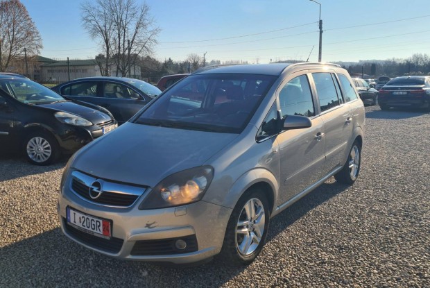 Opel Zafira 1.8 Cosmo