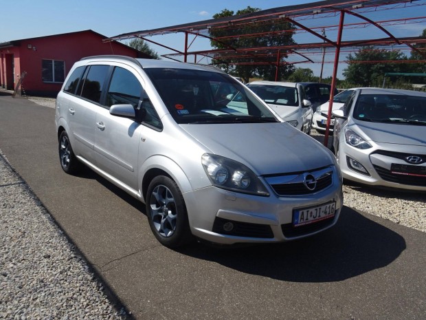 Opel Zafira 1.8 Elegance Benzin+Gáz Üzem