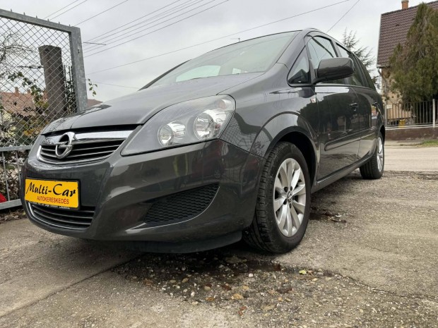 Opel Zafira 1.8 Enjoy Vgig Vezetett Szervizfz...