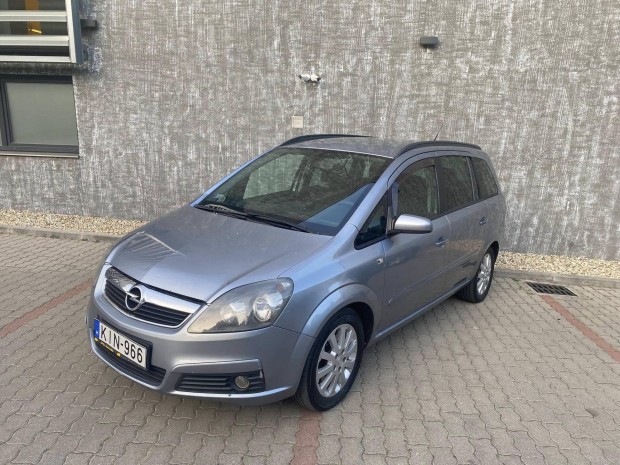 Opel Zafira 1.9 DTI Elegance