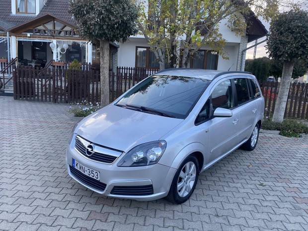 Opel Zafira 1.9 DTI Elegance
