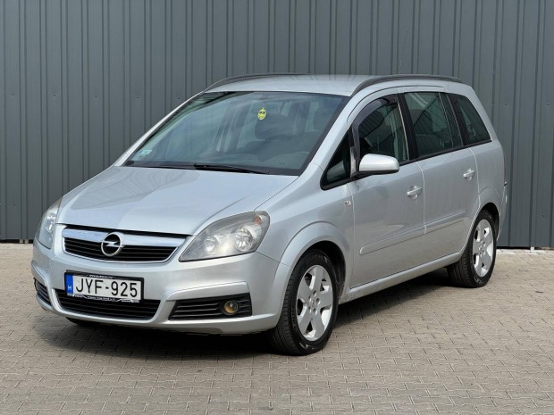 Opel Zafira 1.9 DTI Enjoy Navigci - Tolatkam...