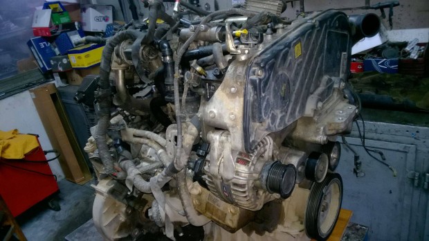 Opel Zafira 1,9 dzel motor (Z19DTH) elad