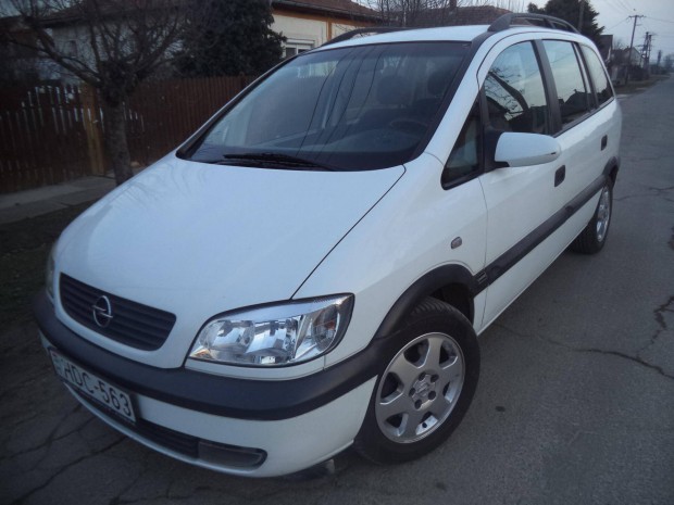 Opel Zafira A 1.6 16V Comfort