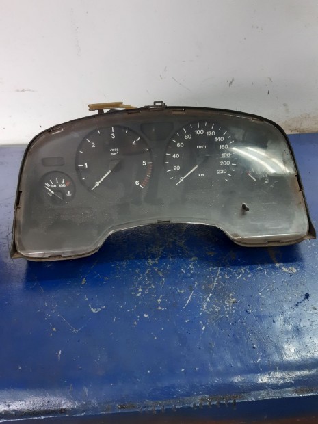 Opel Zafira A Óraegység / Kilométeróra