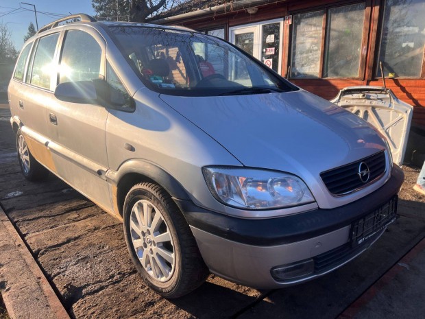 Opel Zafira A (2000) 1.8i X18XE Alkatrszek #M2099