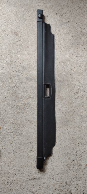 Opel Zafira A csomagt�r rol� elad�. 