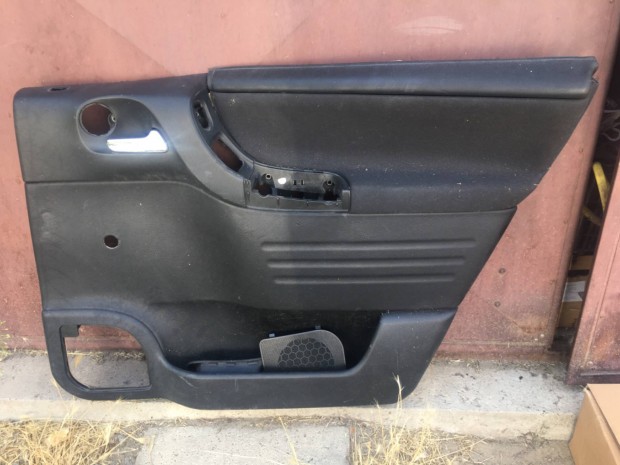 Opel Zafira A gyári eredeti jobb hátsó ajtókárpit kompletten eladó