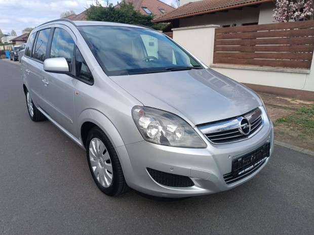 Opel Zafira B 1.6 Cosmo 147e.km!
