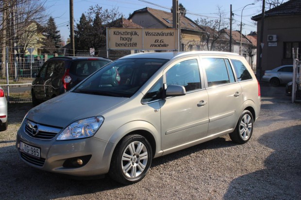 Opel Zafira B 1.6 Cosmo Tempomat // Klma // MO...