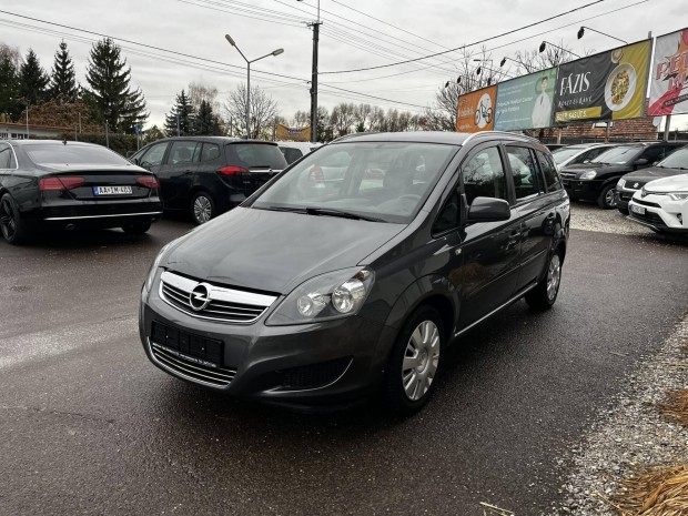 Opel Zafira B 1.6 Enjoy 122ekm!! Tli-nyri gum...