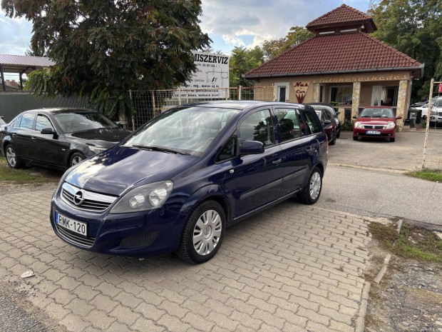 Opel Zafira B 1.6 Enjoy