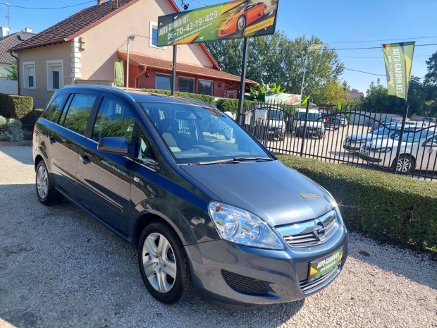 Opel Zafira B 1.6 Enjoy !!1 v Defend Mszaki G...