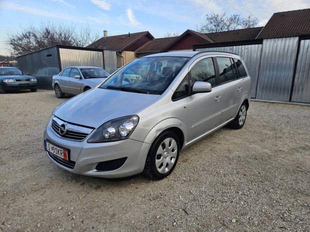 Opel Zafira B 1.8 Enjoy