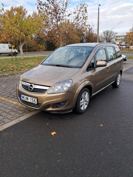 Opel Zafira B 1.8 Enjoy