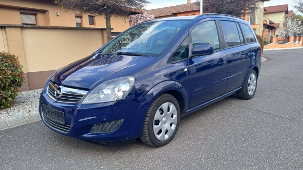 Opel Zafira B 1.8 Enjoy Friss M�szaki - SZ.K�ny...