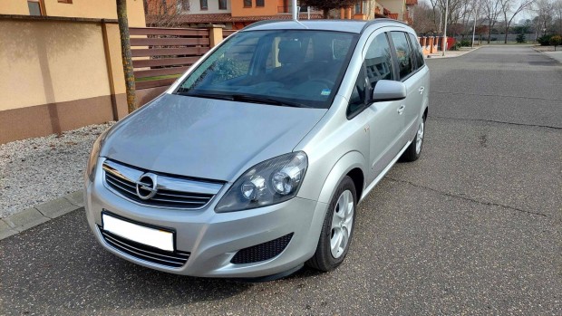 Opel Zafira B 1.8 Enjoy Megkimlt llapot Vgig...