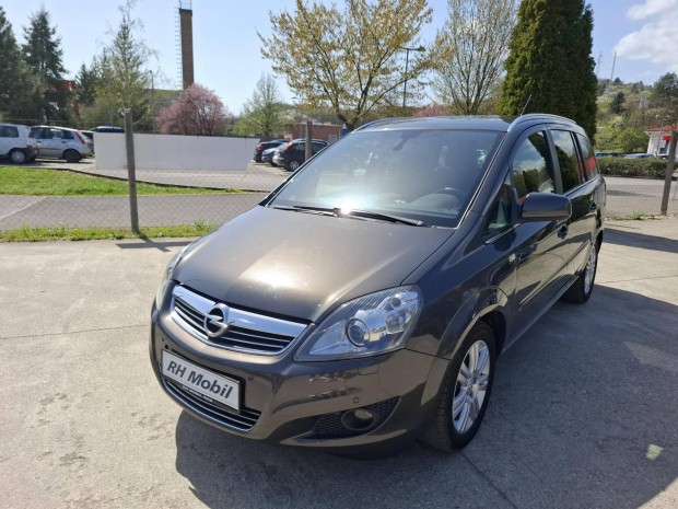 Opel Zafira B 1.8 Enjoy Xenon.7 ülés.Navi.sérül...