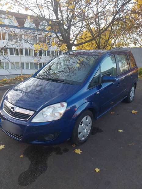Opel Zafira B 1,9 CDTI A-H Monocab, 7 személyes sok extrával,
