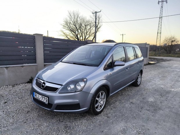 Opel Zafira B 1.9 DTI Elegance 7 szemlyes! Sz...