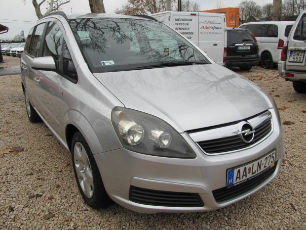 Opel Zafira B 1.9 DTI Elegance