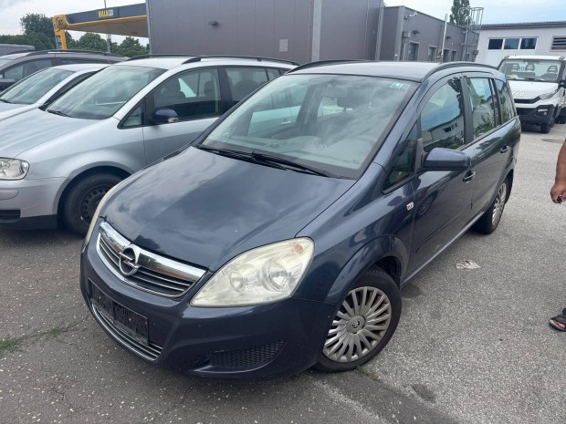 Opel Zafira B 1.9 DTI Essentia