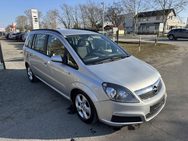 Opel Zafira B 1.9 DTI Sport Sportülés.Tempomat....