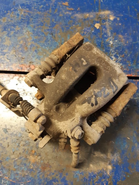 Opel Zafira B Bal H�ts� F�knyereg