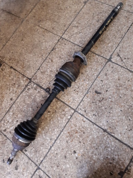 Opel Zafira B Jobb F�ltengely