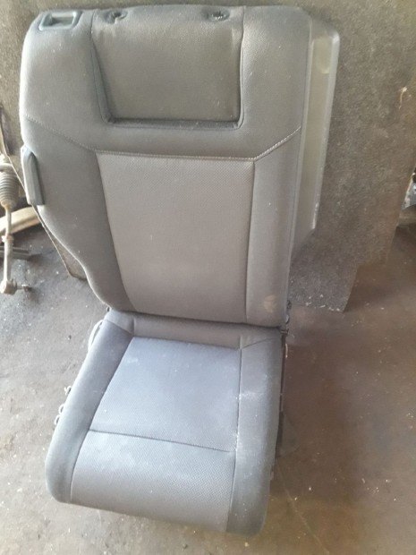 Opel Zafira B Jobb H�ts� �l�s 3. Sor
