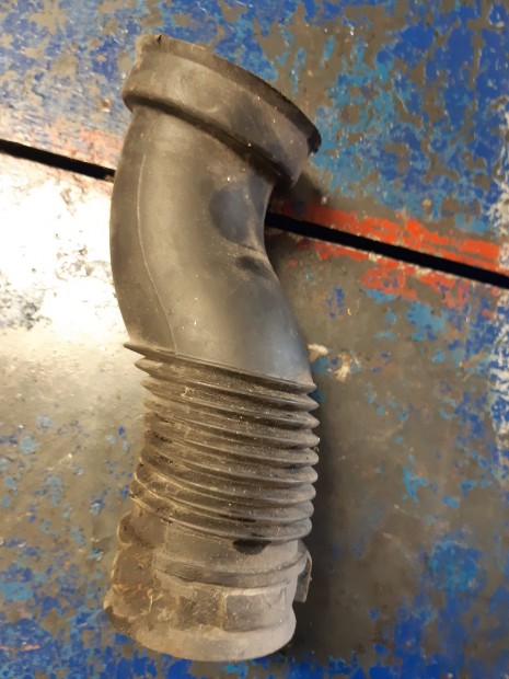 Opel Zafira B Leveg�cs�