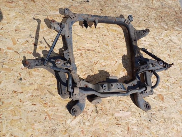 Opel Zafira B (2005-2014) 1.9Cdti Diesel Bölcső
