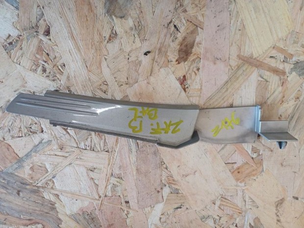 Opel Zafira B (2005-2014) Bal Els� S�rv�d� D�szl�c